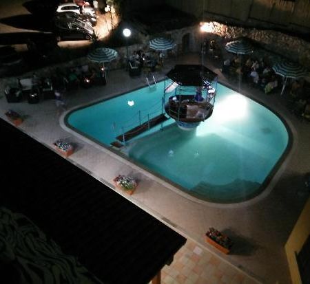 Hotel Le Palme 산타나아레시 외부 사진